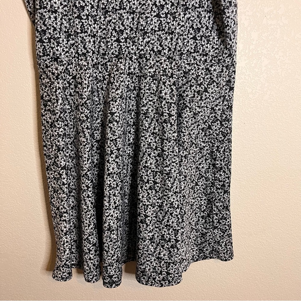 Hot Topic Skater Dress Cap Sleeves Size 3X - Picture 8 of 9